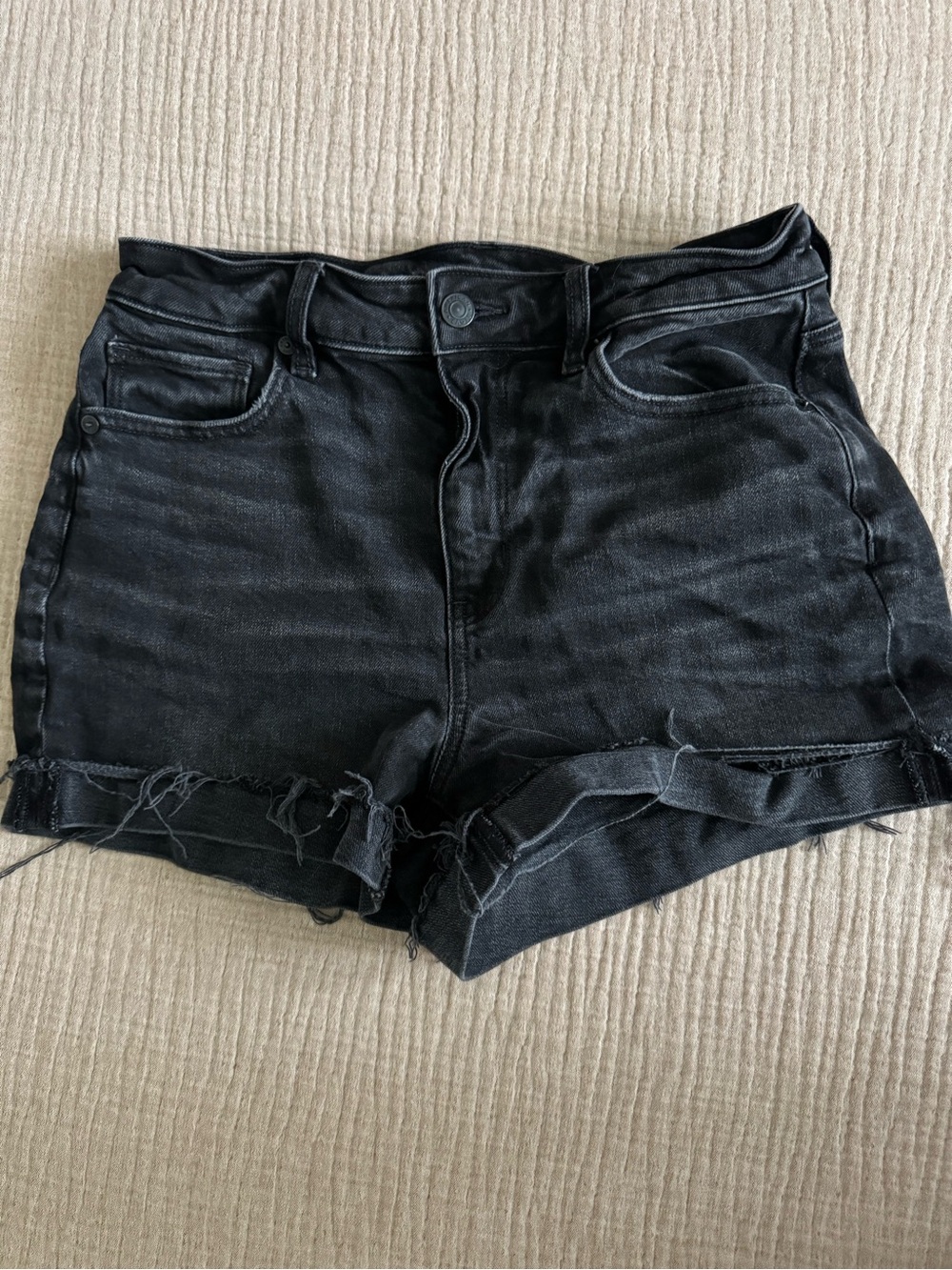 Black High-Rise Denim Mom Shorts Frayed Hem